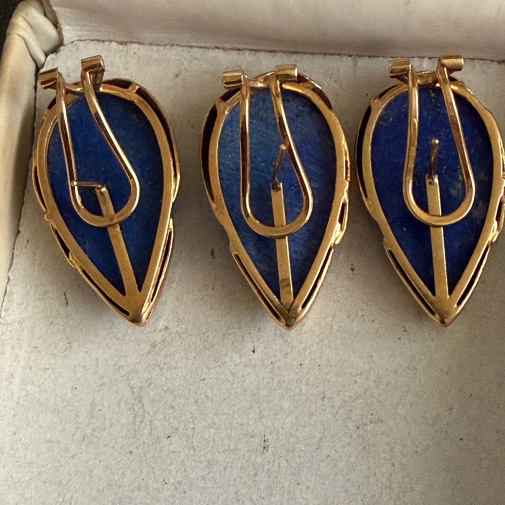 Vintage 14K Yellow Gold Lapis Lazuli Teardrop Ring and Matching Earrings Set - Picture 10 of 15